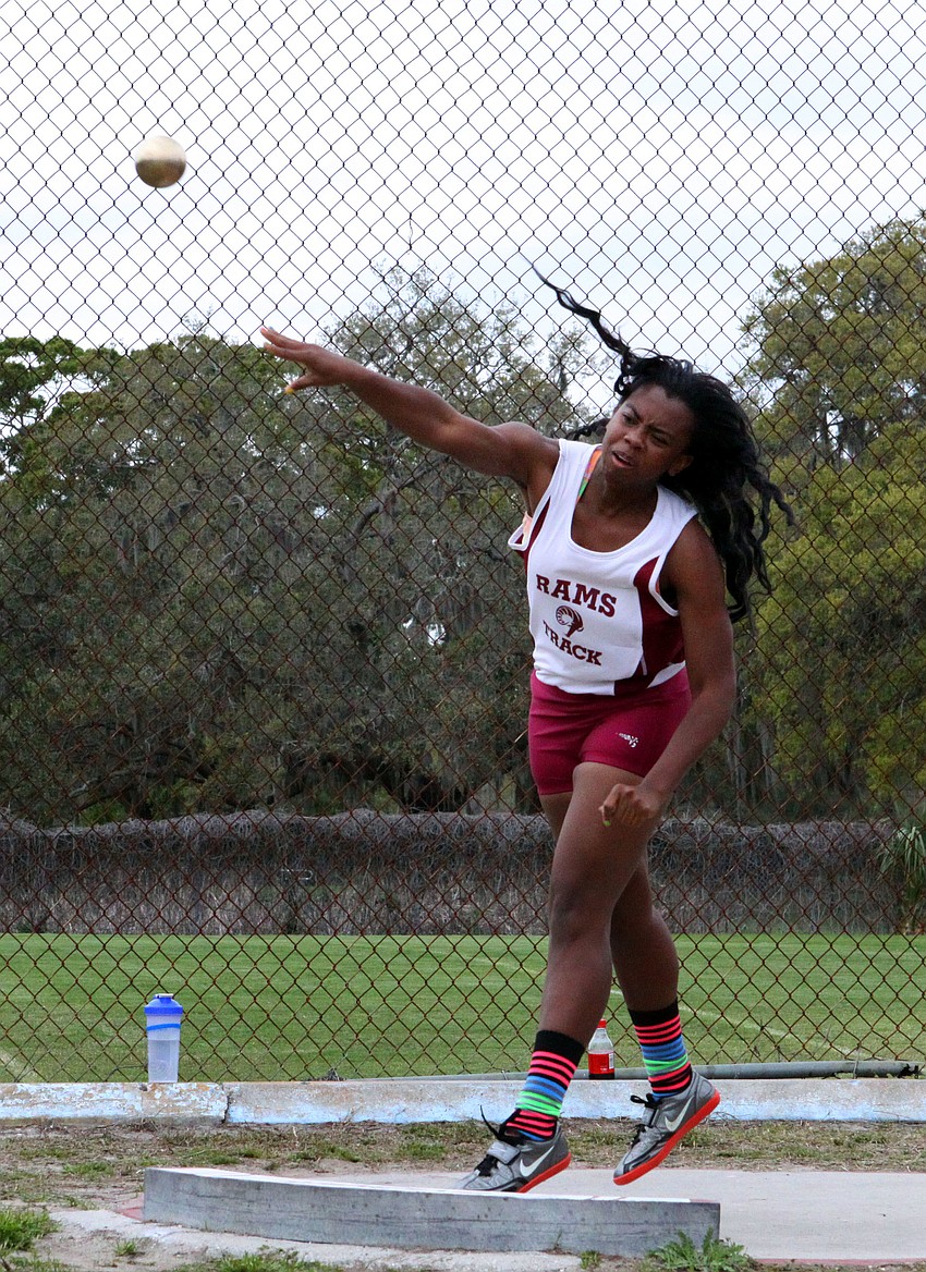 Kehtura Merrick, senior, placed 4th in the shot put.