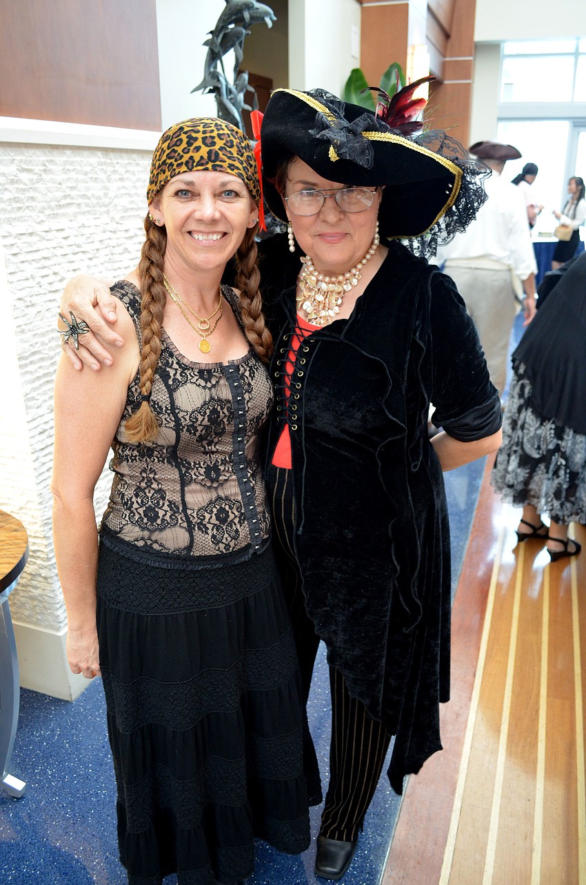 Sarah Hunter and Marianna Ehmke