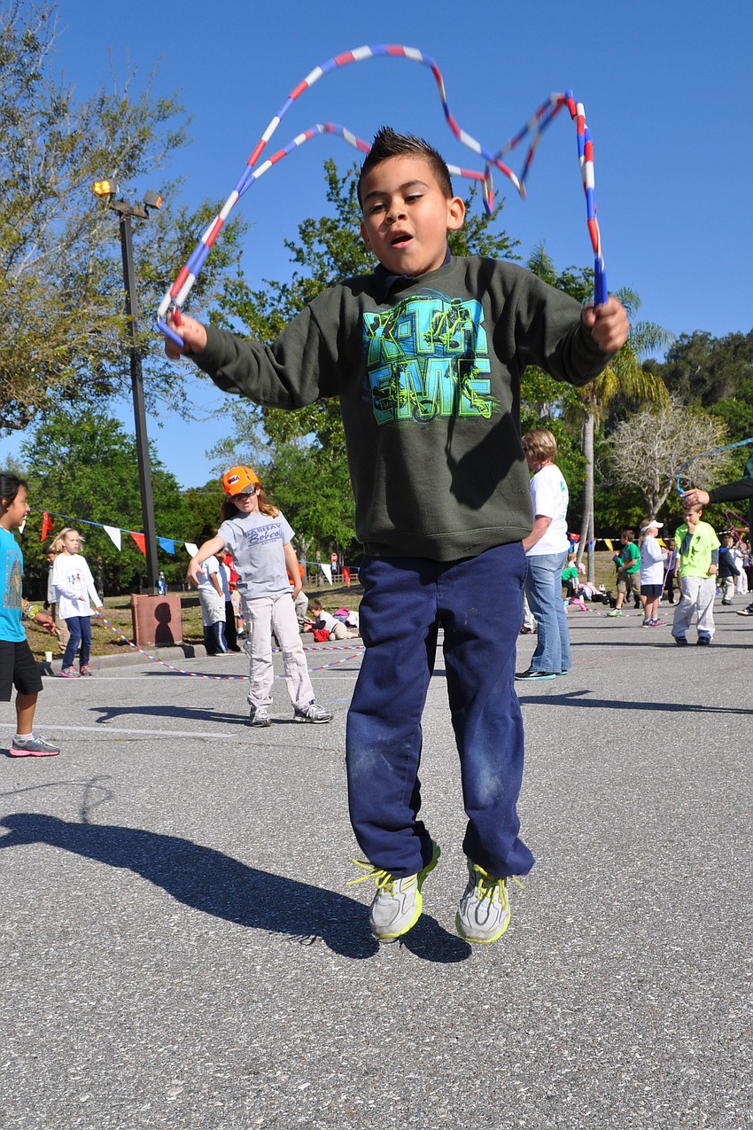 Omar Loyo folded his rope to make it the right length.
