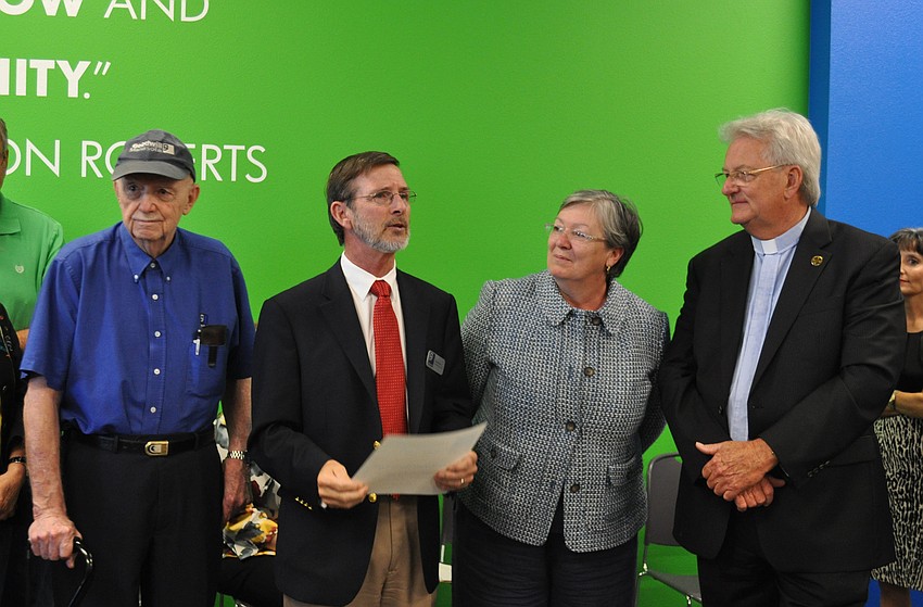 Dick Morgan, Bob Rosinsky and Peggy and Don Roberts