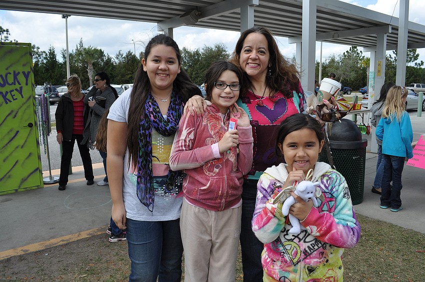 Isabella and Angelina Ortiz, Melissa Laru and Anaelise Ortiz