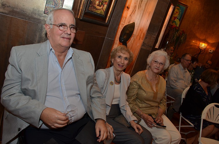 Robert Kramer with his wife Me â€“Me and Lee Ruggles