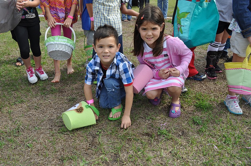 Kody and Ellie Lawton crouched in their ready positions before the egg hunt.