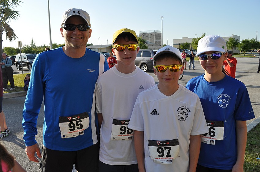 â€œThe Canadian Teamâ€: Ken Manstan and his children, Robert, Paul and Marie
