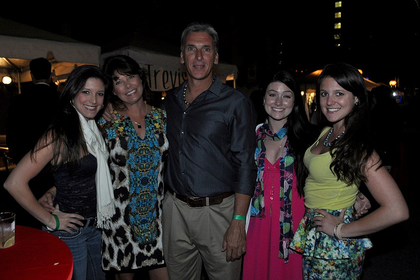 Kendall Schwabe, Camille Schwabe, Chris Perrone, Molly Sheridan and Danielle Schwabe