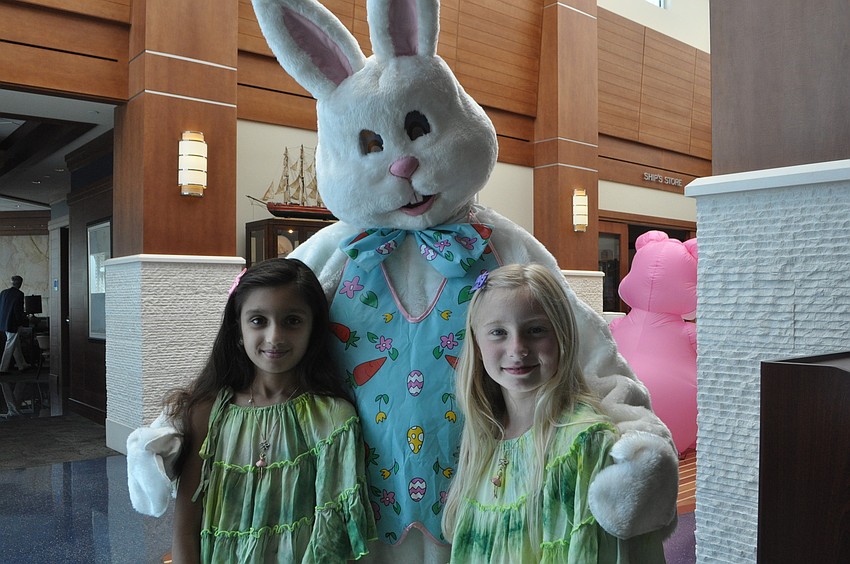 Lauren Kazzar, 10, and Olivia Miller, 8