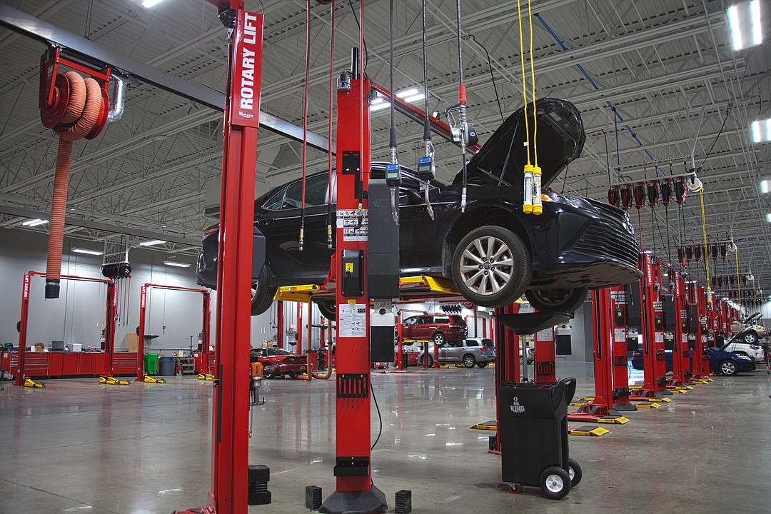 Auto dealership opens new 30M facility Business Observer