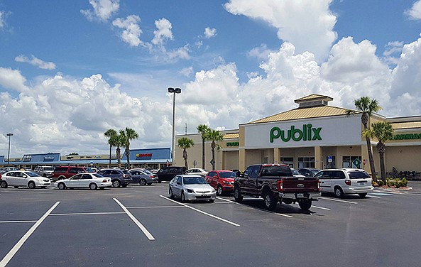 Canadian investor buys Publix-anchored center for $ | Business Observer