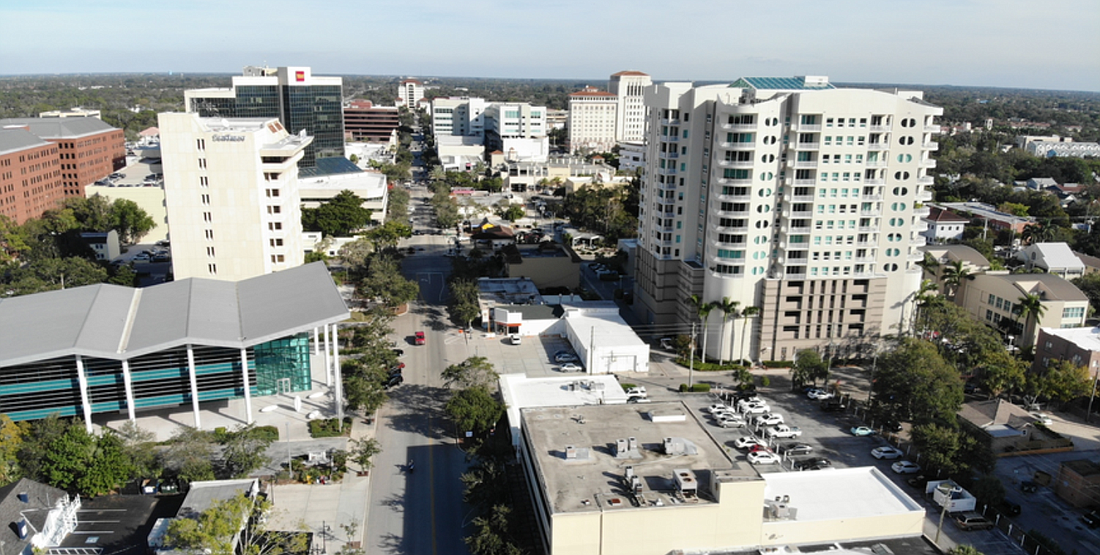 File. A Greenwich, Conn.-based companyÂ redeveloping the Main Plaza in downtown Sarasota into apartments and retail space has acquired a second downtown tract that spans more than a city block, according to county property records.