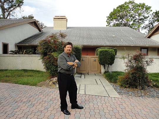 Dennis Rust: helping sell homes
