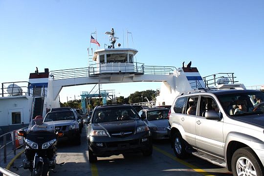 The St. Johns River Ferry will remain in the hands of a city commission for the time being. The group that took control of it in 2012 will negotiate a hand-off to the Jacksonville Transportation Authority in the coming months.