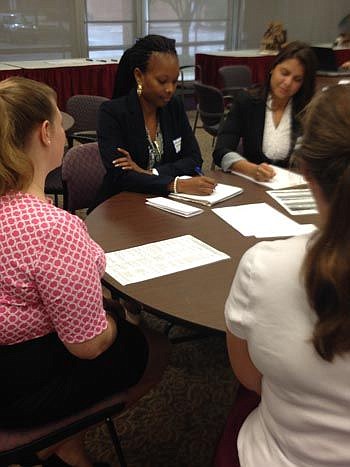 Attorney Ramona Chaplin and law student Roselle Pujols provide guidance at the Sept. 20 Ask-A-Lawyer event at Florida State College at Jacksonville's Downtown campus.