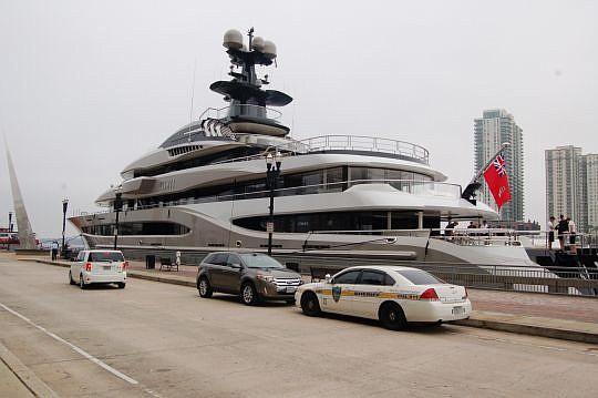 Shad Khan's new yacht is longer than a football field.