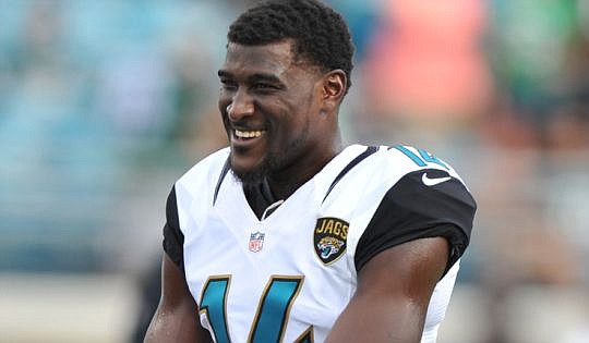 Suspended Jacksonville Jaguars receiver Justin Blackmon sold his Queen's Harbour home for $5,000 more than he paid for it in 2012.