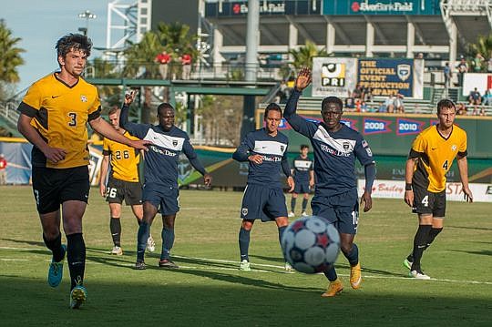 Armada forward Alhassane Keita Othico's shot on the goal late in the second half goes wide and into the end zone.