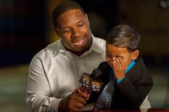 Madden Jones-Drew reacts to his father's comments about retiring and being able to spend more time with his family. Former Jacksonville Jaguars running back Maurice Jones-Drew played nine years in the NFL.