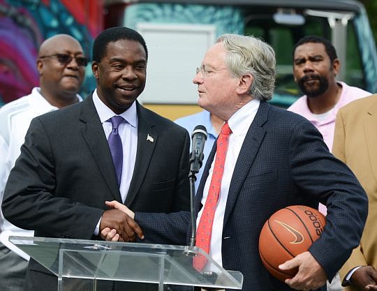 Mayor Alvin Brown and attorney Steve Pajcic. (Photo courtesy of City of Jacksonville)