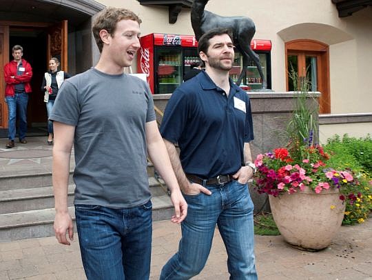 Mark Zuckerberg, left, of Facebook and Jeff Weiner of LinkedIn both support "walking meetings."