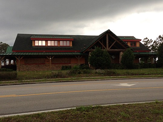 The Smokey Bones restaurant in the Regency area closed in 2008.