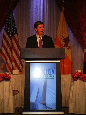 Photos by Karen Brune Mathis - Bi-Lo Winn-Dixie CEO Randall Onstead told about 500 people attending the JAXUSA Partnership event Friday at the Hyatt Downtown that the 686-store Jacksonville-based chain was adding 165 stores with its acquisition from...