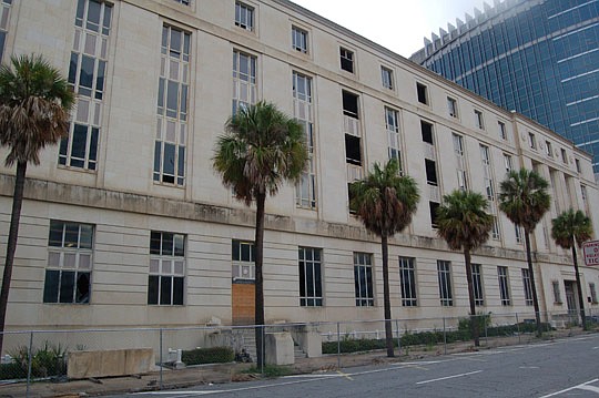 The State Attorney's Office could move by year-end 2014 into the old federal courthouse along Julia Street.