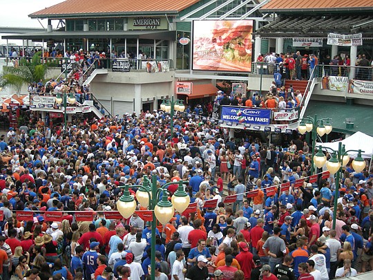 The annual Florida-Georgia weekend brings thousands of people Downtown to the Jacksonville Landing.