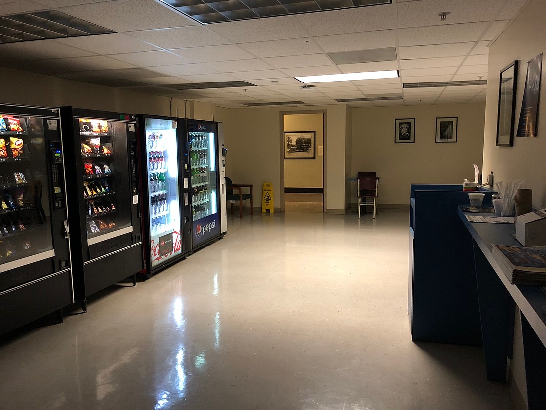 The 996-square-foot cafÃ© will be built-out in the City Hall space now occupied by vending machines.