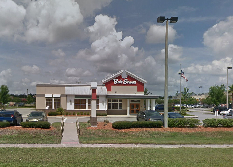 The closed Bob Evans at 3250 Hodges Blvd. is becoming an IHOP.