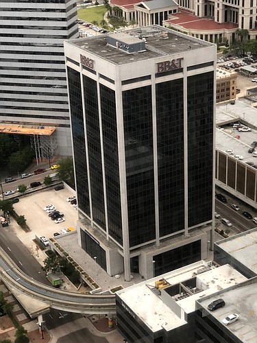  The 18-story BB&T Tower at 200 W. Forsyth St. was 63 percent leased before it was auctioned Thursday to an unidentified buyer.
