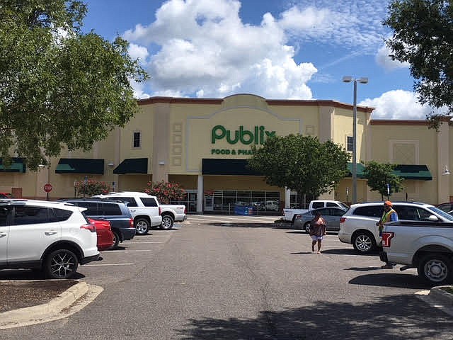 Publix will renovate this North Jacksonville store as well as one in OakLeaf Plantation Center.