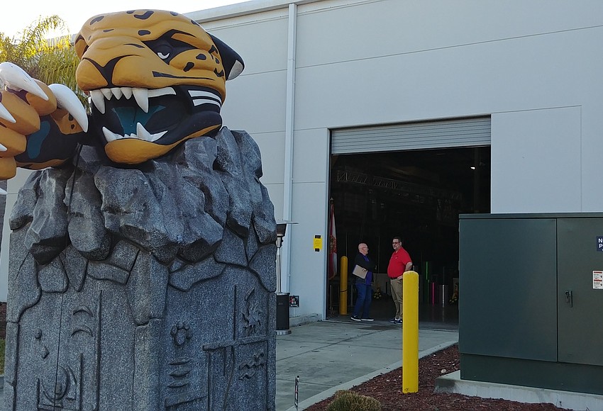 Jacksonville Jaguars Mascot Statue