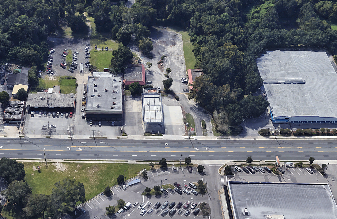 VyStar Credit Union wants to demolish two single-story buildings and a former gas station at 2890 University Blvd W. (Google)