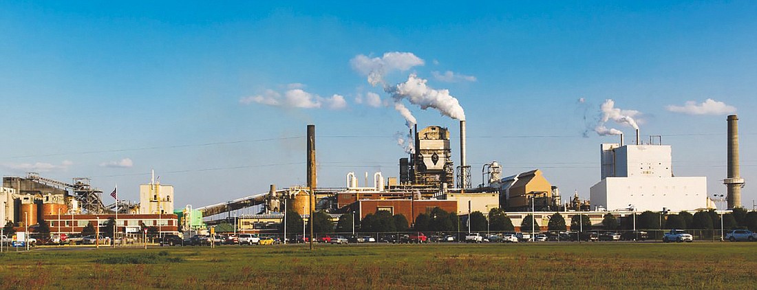 Rayonier AM partially attributed its first-quarter loss to rain in the Southeast U.S., which raised hardwood costs for its plant in Jesup, Georgia.
