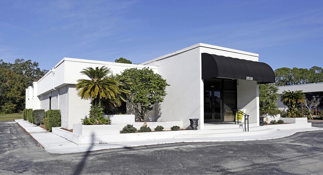 Chef Dennis Chan is under contract to buy this 4,300-square-foot vacant office building at 10110 San Jose Blvd.