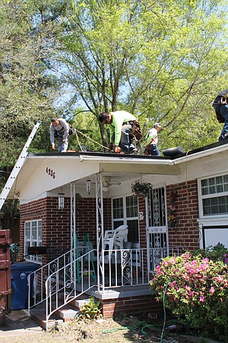 A crew from Stonebridge Construction Services installed a new roof in March on the home of Robin Harris, a 57-year-old grandmother who was scammed twice before by contractors. The Northeast Florida Builders Association's Remodelers Council found out a...