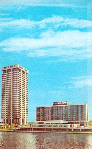 This week in 1966, construction began Downtown on the Sheraton Jacksonville Motor Hotel along the Southbank.