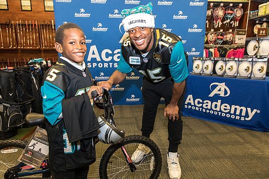 Jacksonville Jaguars wide receiver Allen Robinson hosted the second annual Operation Elf event Tuesday, where 30 children from the Boys &amp; Girls Club of Northeast Florida received a new bicycle and autographed football. The event is a partnership b...