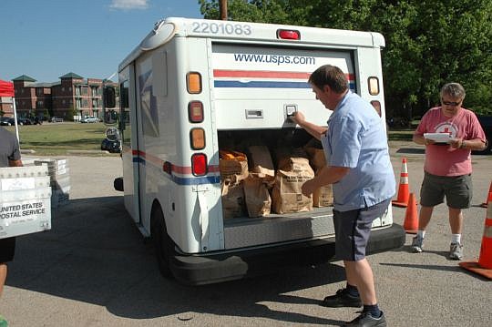 On Saturday, letter carriers will be delivering mail and also collecting food for Feeding Northeast Florida.