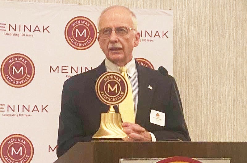 Former JEA board Chair and lobbyist Mike Hightower speaks Feb. 3 to the Meninak Club of Jacksonville. (Photo provided by Jim Love)