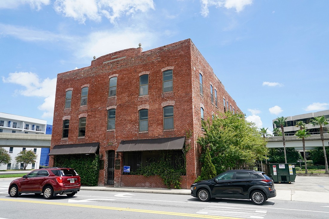  Jacksonville-based online furniture dealer Industry West will build-out its new headquarters in the historic 1001 Kings Ave. building on the Downtown Southbank.