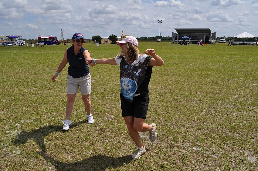 Linda Coble and Sunny Kendrick had fun dancing to BC and the Gang.