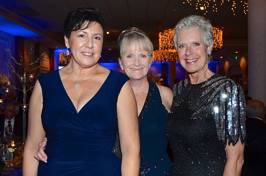 Co-chairs Linda Ross, Kathy Horowitz and Diana Houston