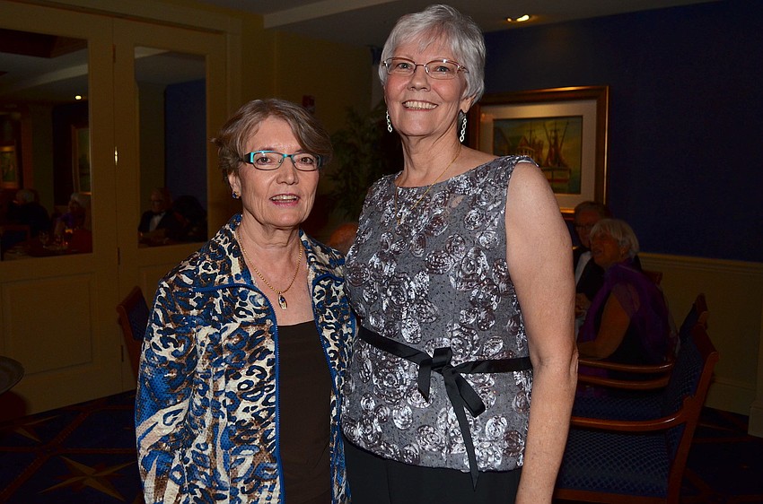 Co-chairs Syble diGirolamo and Jeanne Yeagle