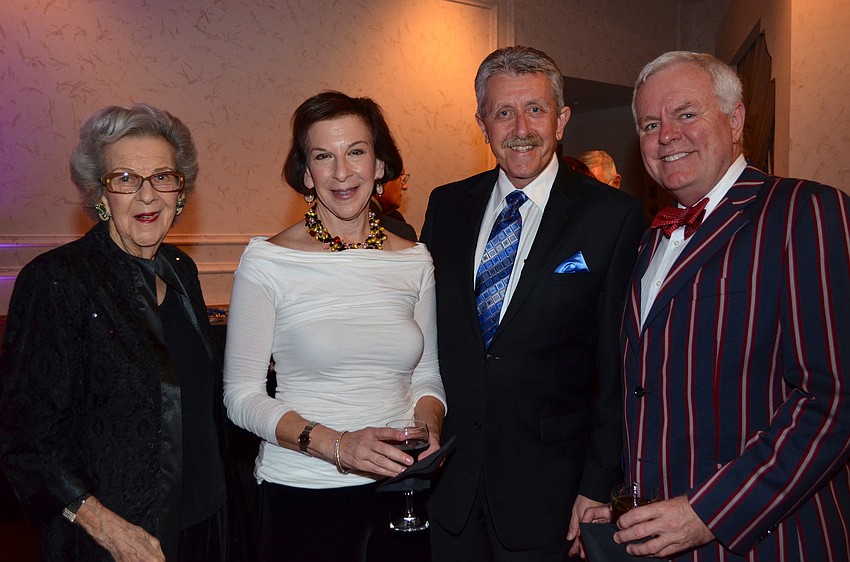 Dorothy Jacobson, Sue Jacobson, Phil King and Dennis Stover