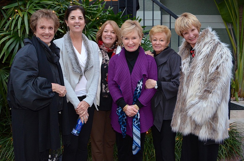 Karen Gallagher, Alice Sample, Patti Lowe, Barbara Gardner, Lynn Smith and Lynne Koy