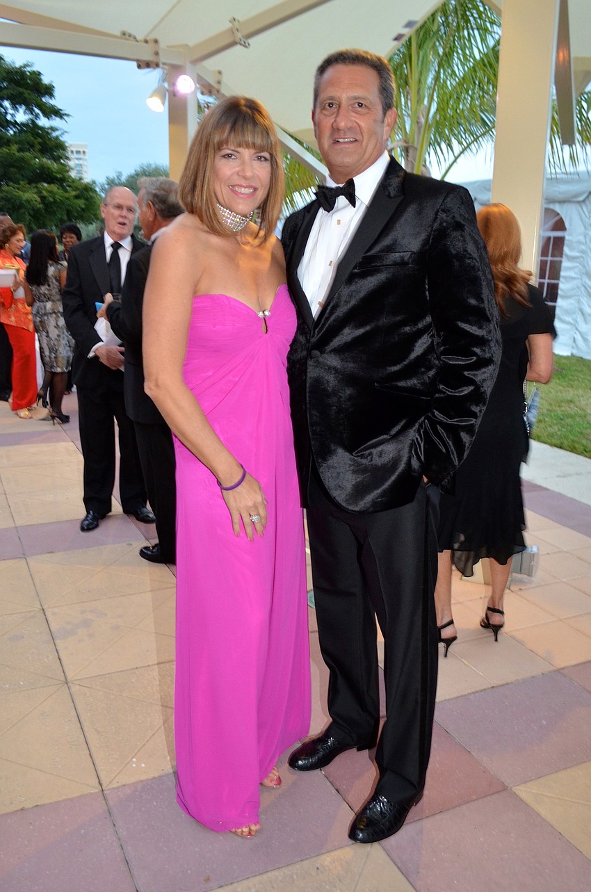 Suzette Jones and Richard Dorfman