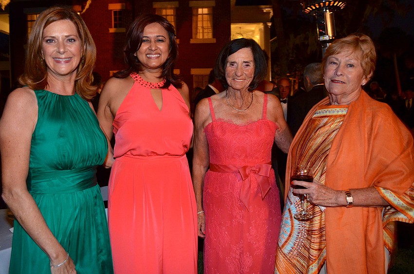 Nancy Evans, Ausiya Mohamed, Bea Chafeey and Janet Evans