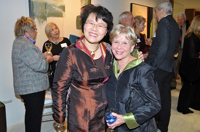 Featured artist Mei-Ann Chen and Dottie Baer Garner