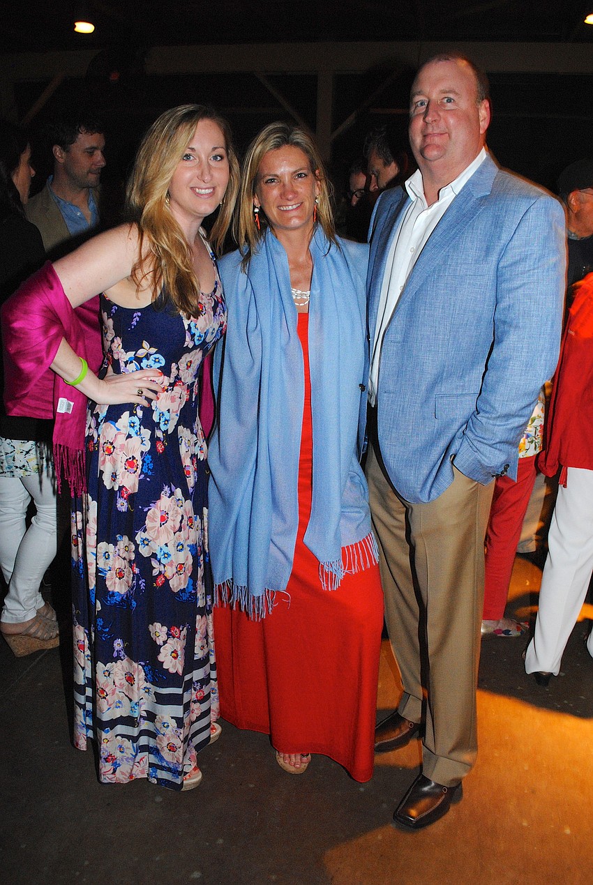 Kelly Munch with Kara and Drayton Saunders