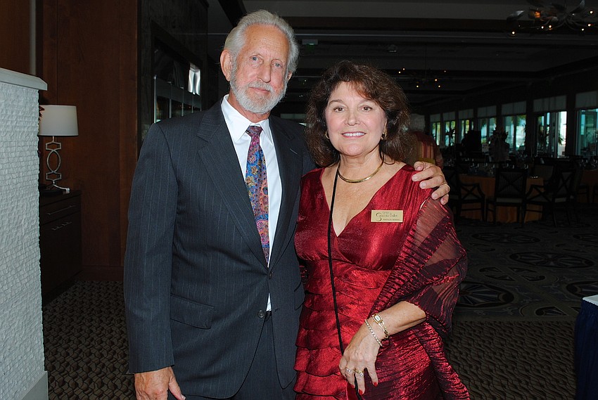 Eric and Chairwoman Mafalda Neikrug